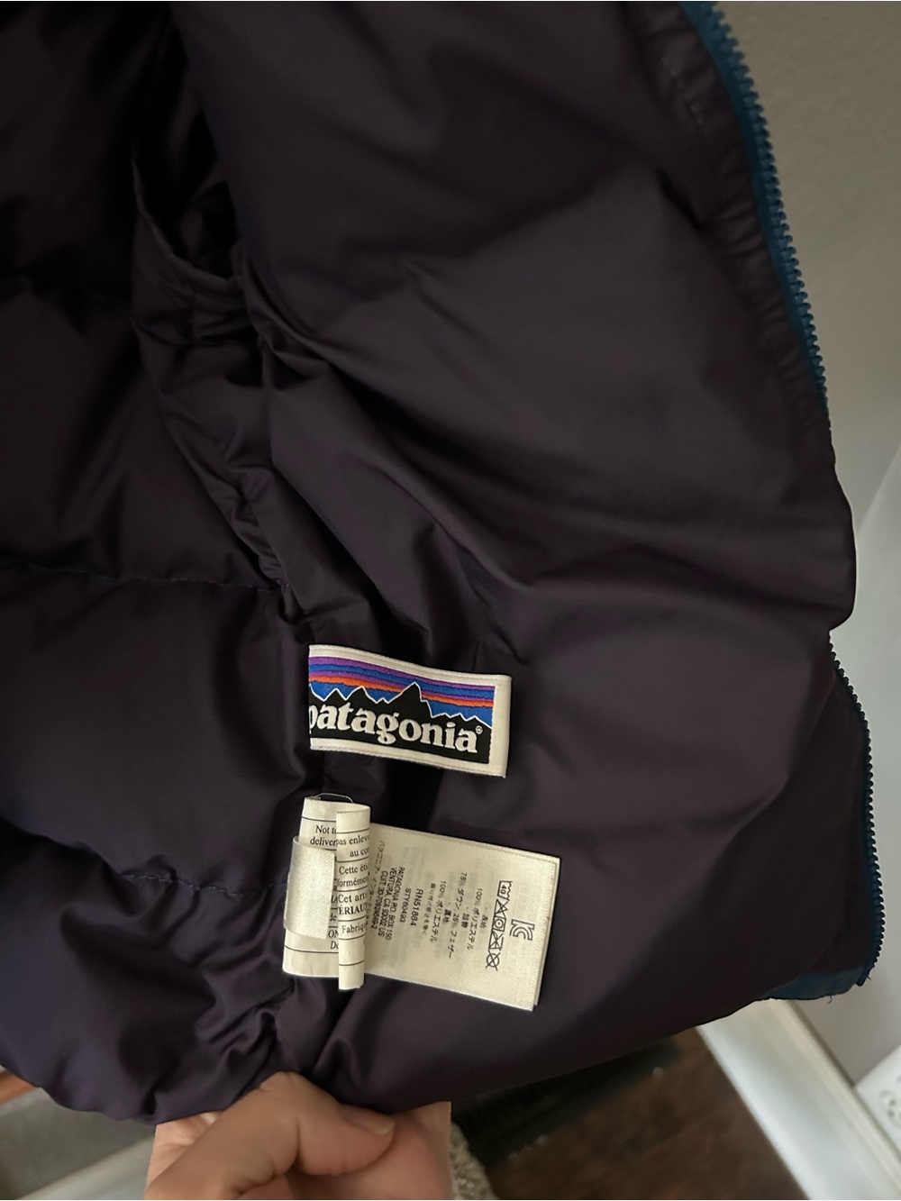 Patagonia Kids Teal-Blue Hooded Puffer Jacket - Picture 4 of 10